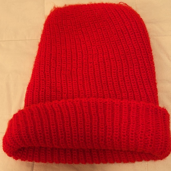 Totes Ear Muffs & Knit Hat. - Picture 7 of 9